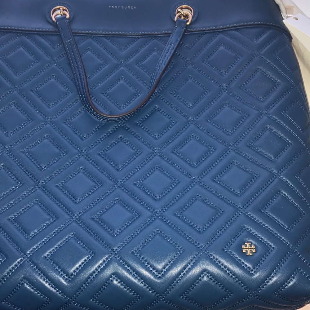 🎉HP🎉NWT Tory Burch Medium Fleming Tote w/dustbag - Picture 8 of 8